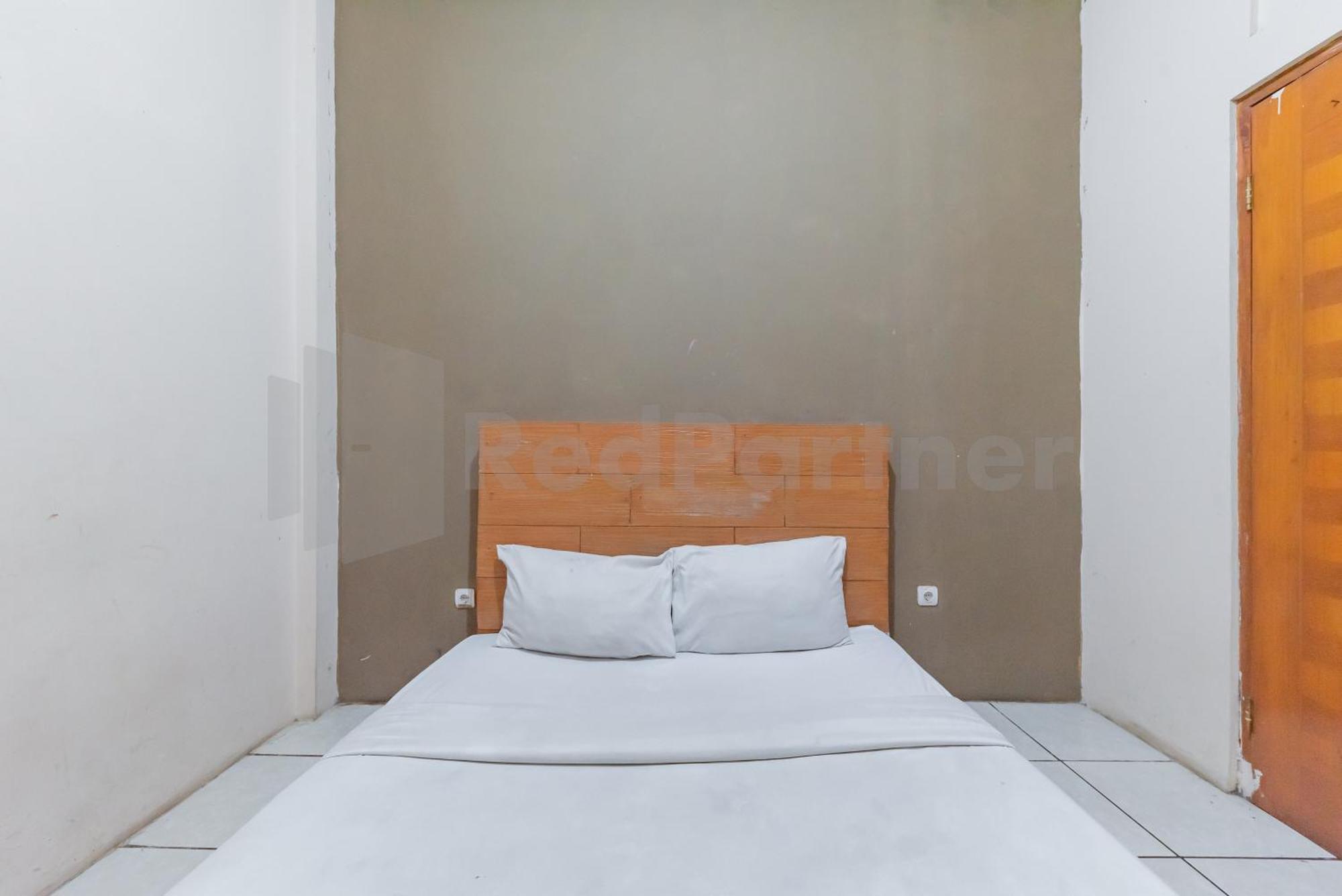 Wisma Alamanda Near Terminal Cicaheum Redpartner Bandung Eksteriør billede