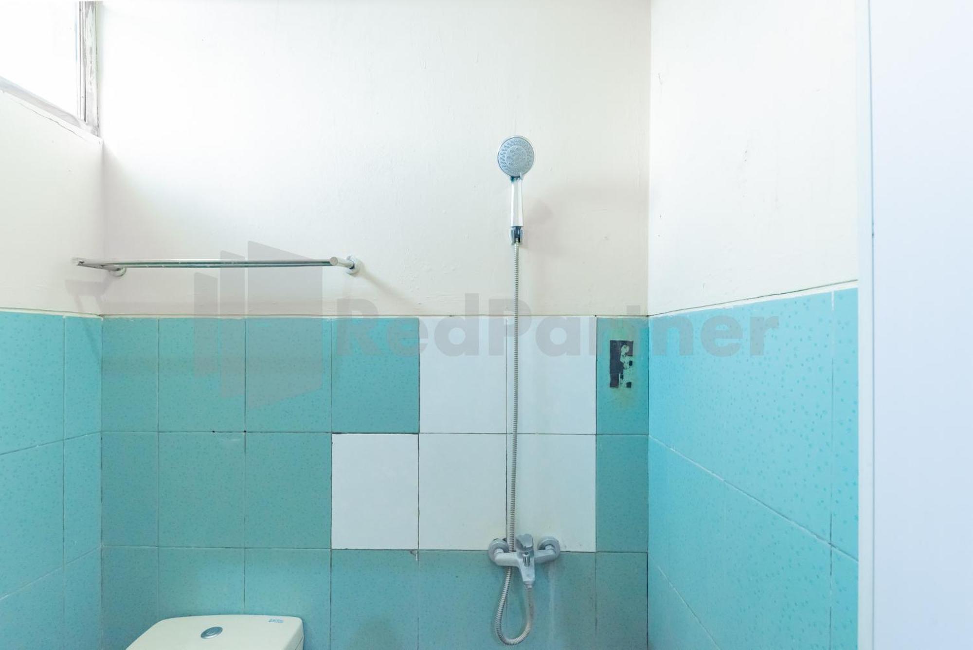 Wisma Alamanda Near Terminal Cicaheum Redpartner Bandung Eksteriør billede